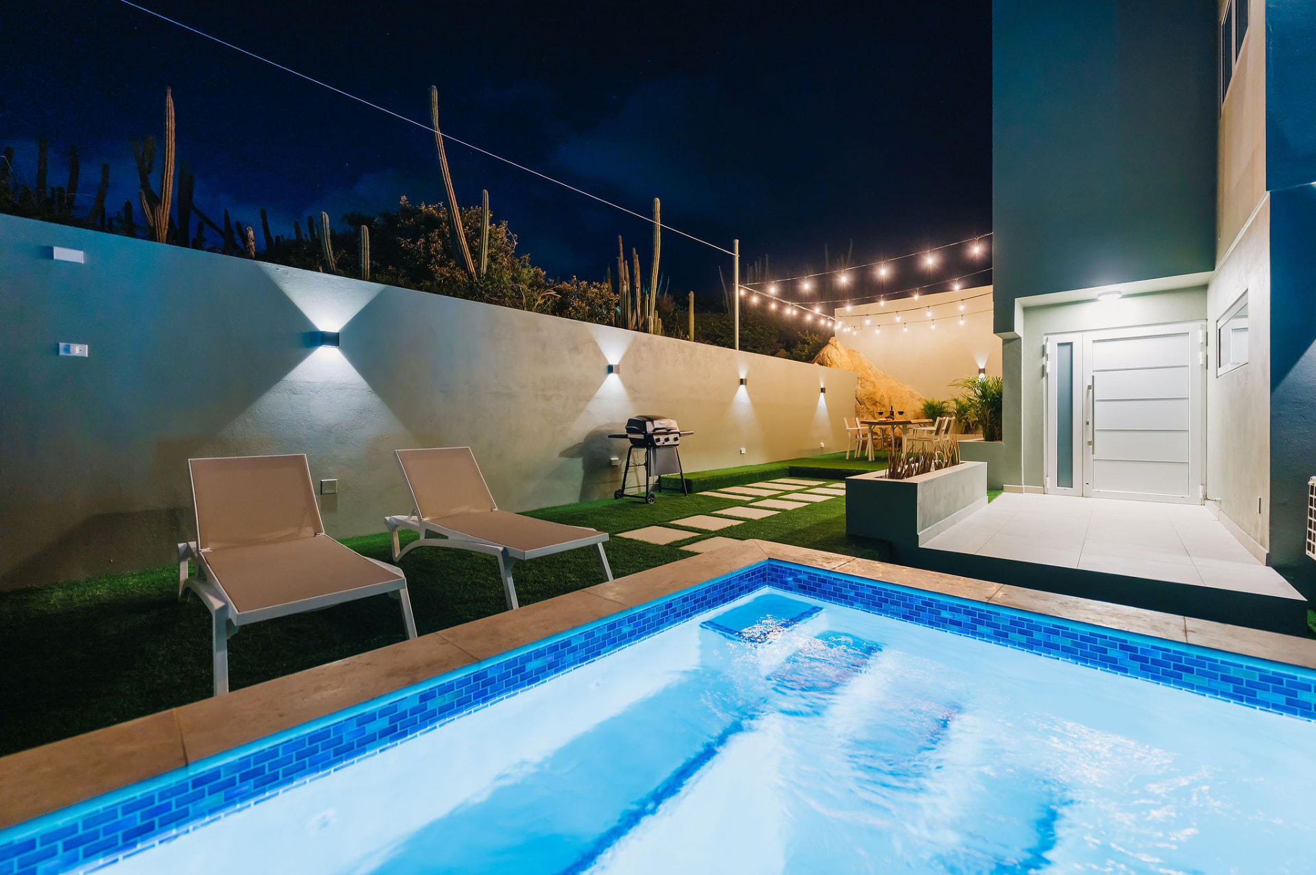Soleia · Pool & outdoor living