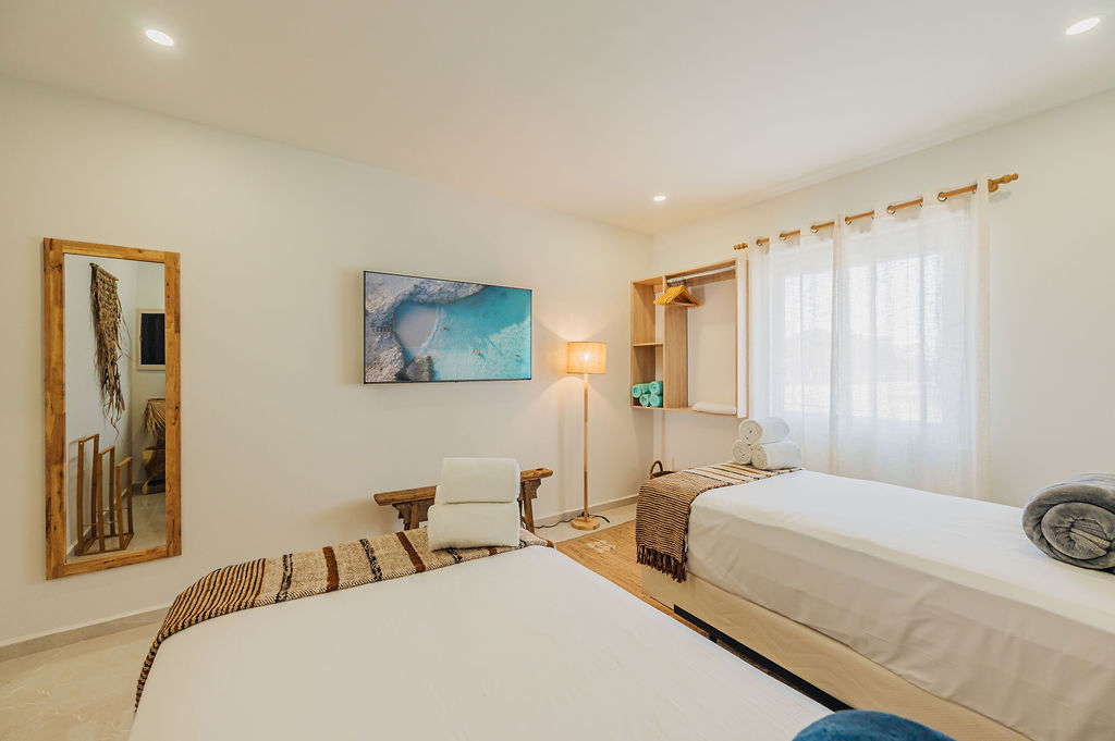 Amandari · Bedrooms