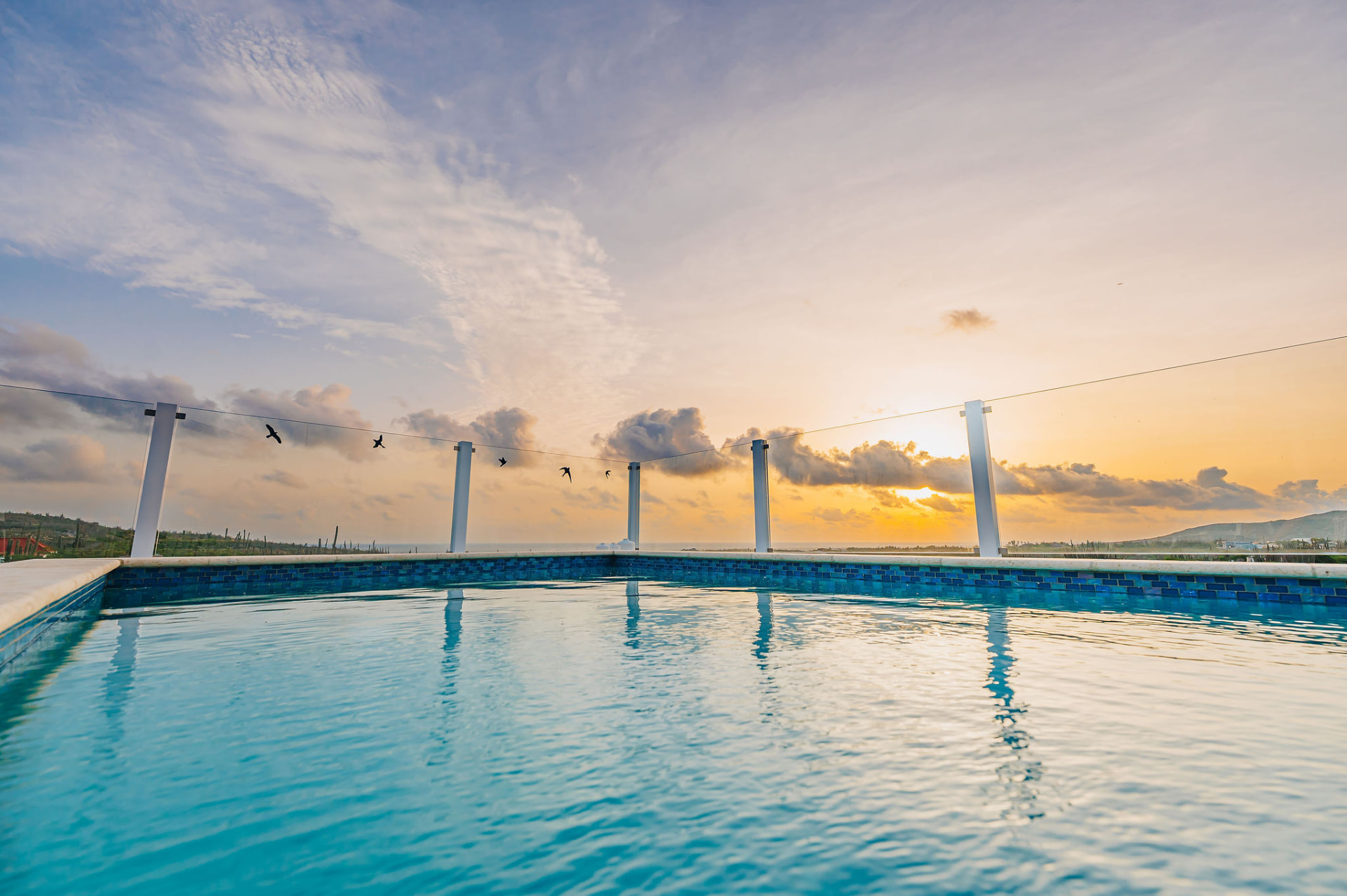 Lucemar · Pool & terrace