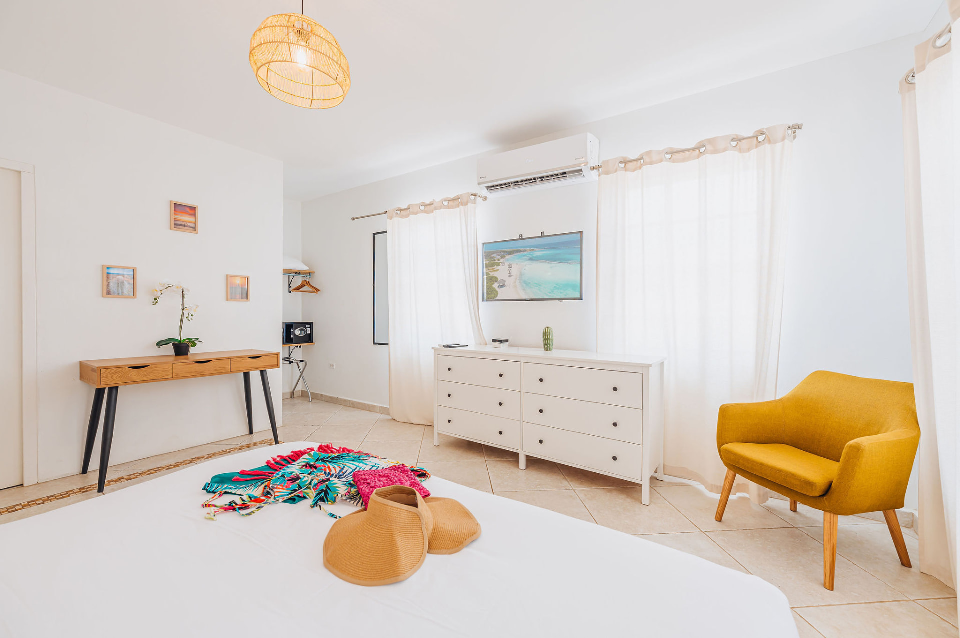 Cadushi · Second master bedroom