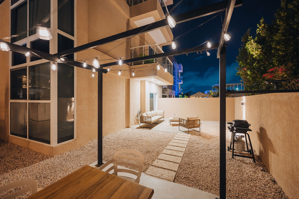 Condo Aracari · Evening & exterior