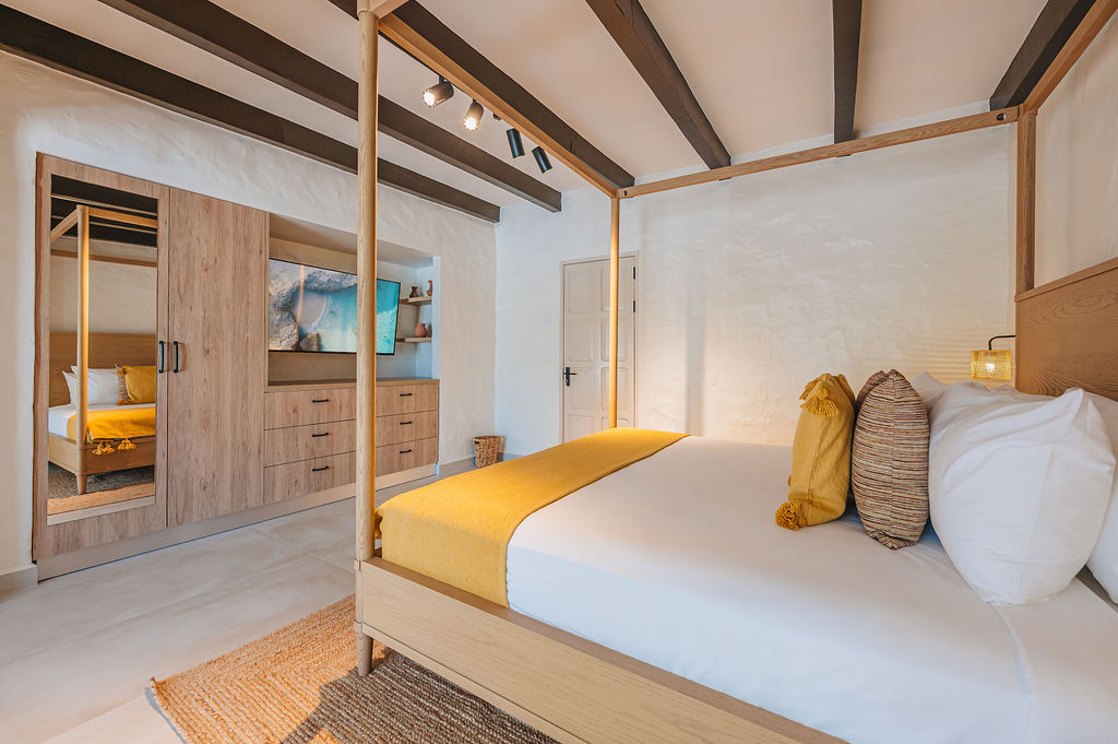 Bougainvillea · Bedrooms & suites