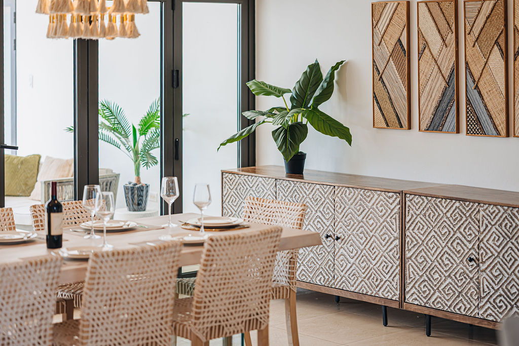 Sophie · Kitchen & dining