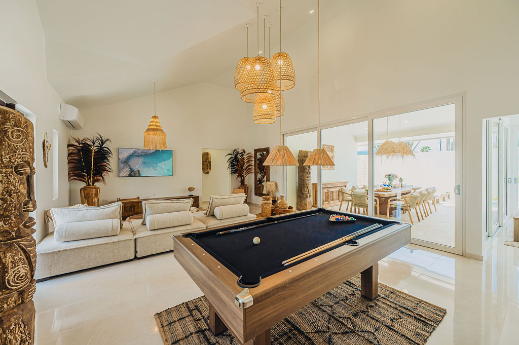 Amandari · Living area