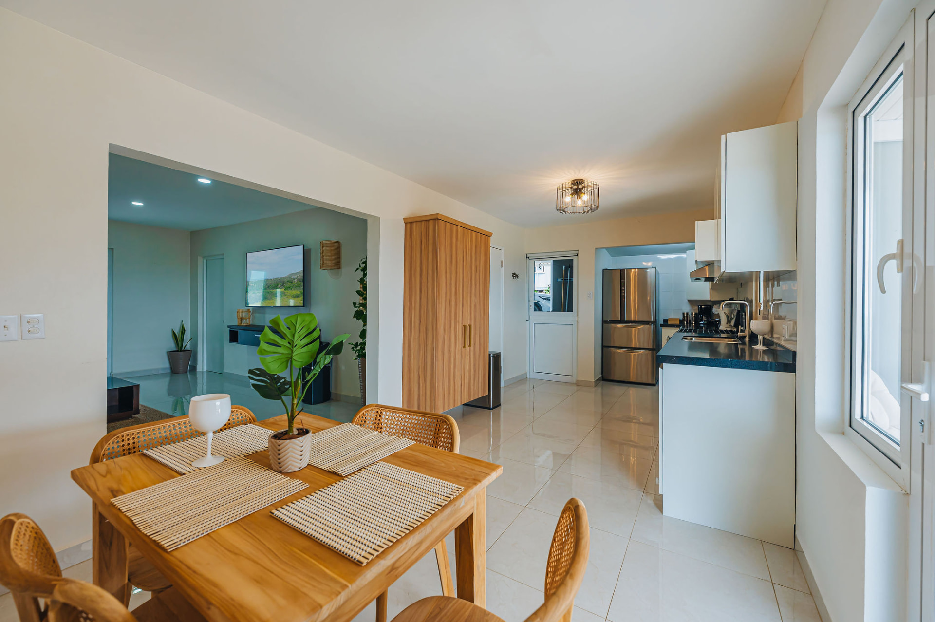 Lucemar · Living & dining