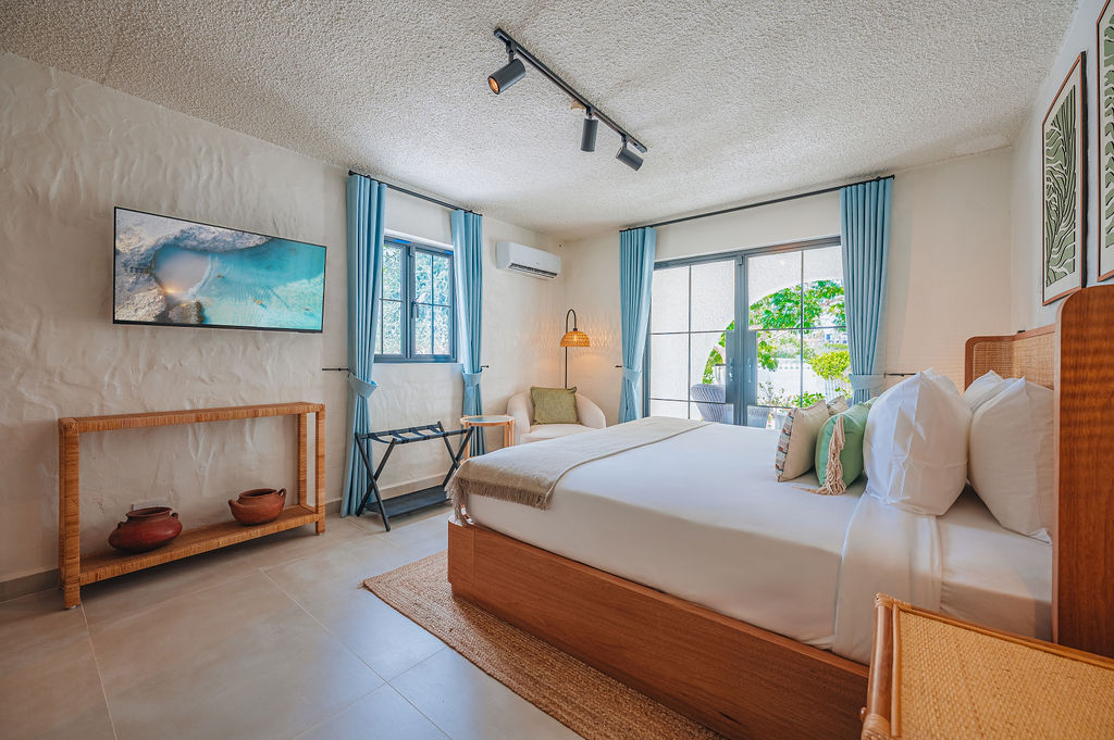 Bougainvillea · Bedrooms & suites