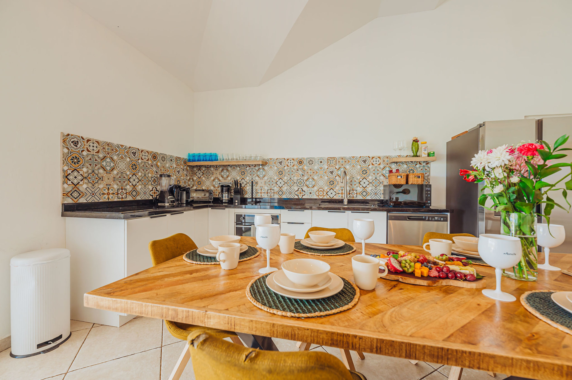 Cadushi · Kitchen & dining