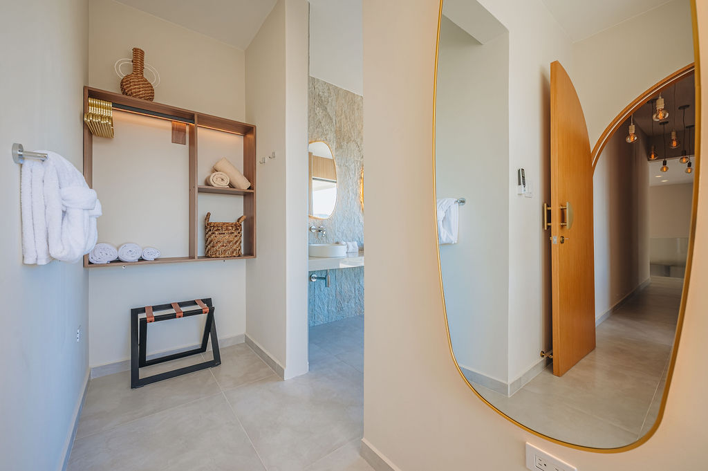 Alma · Bathrooms & spa