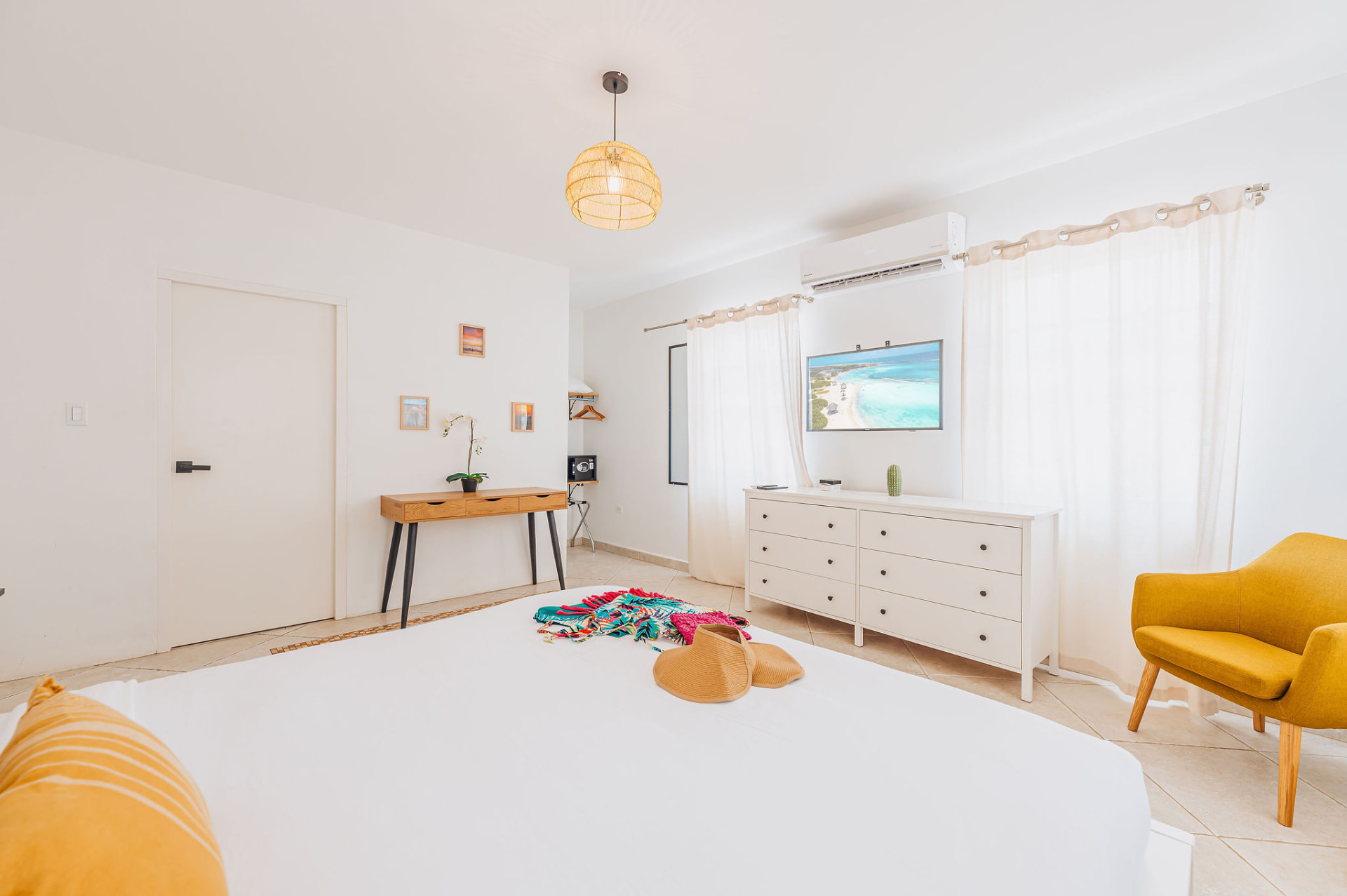 Cadushi · Second master bedroom