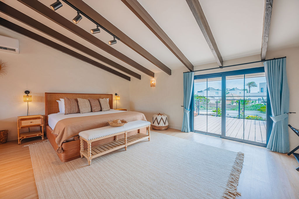 Bougainvillea · Bedrooms & suites