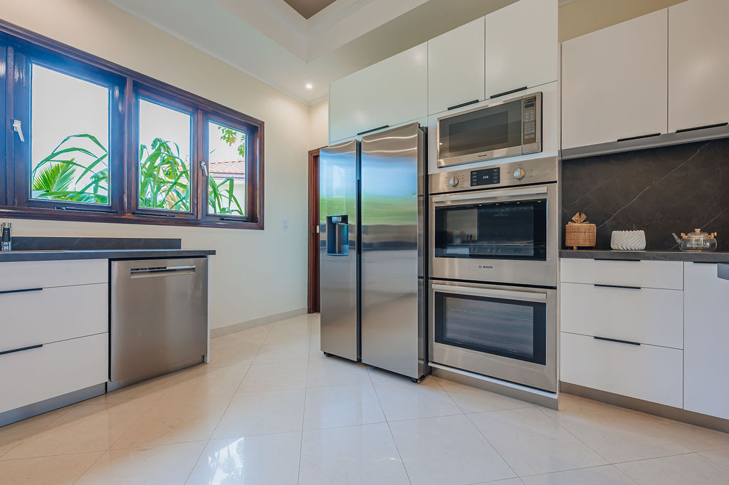 Arbol de Vida · Kitchen & dining