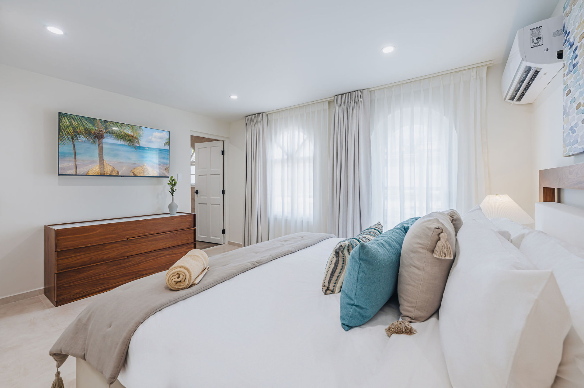 Reina del Sol · Bedrooms