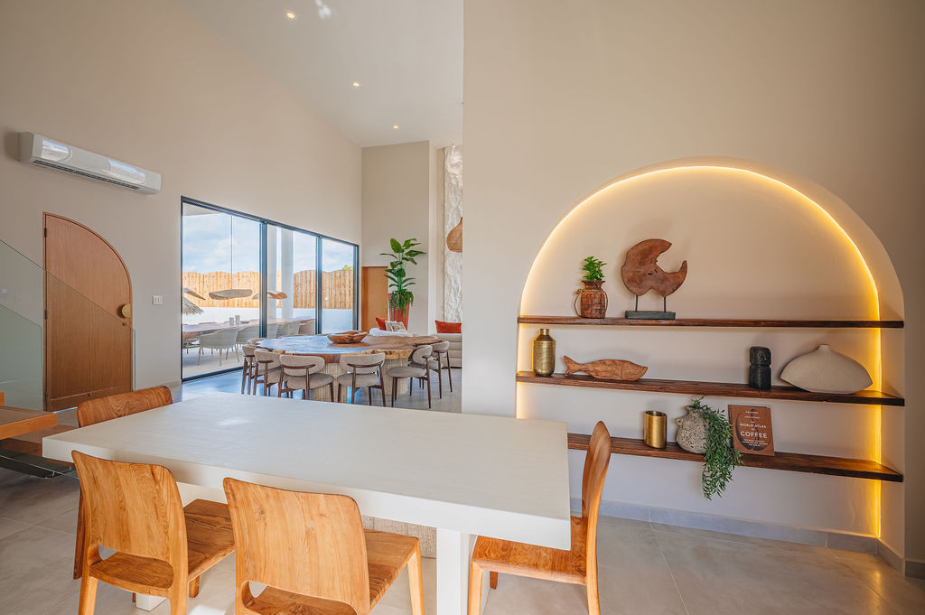 Alma · Living & dining