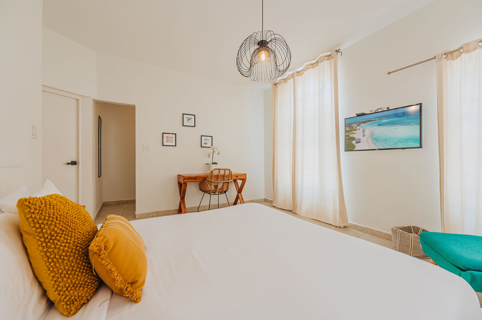 Cadushi · Master bedroom