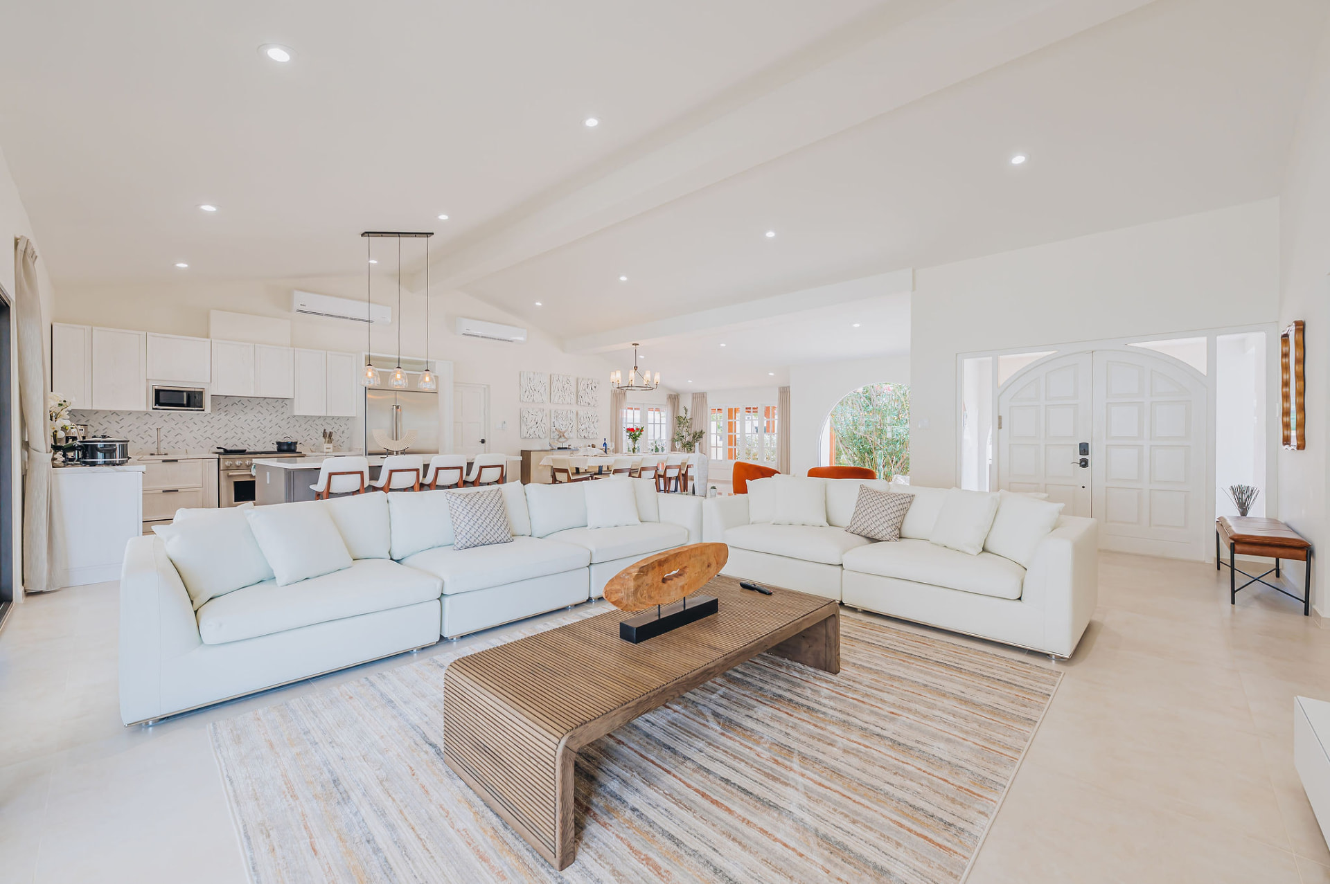 Reina del Sol · Living & dining