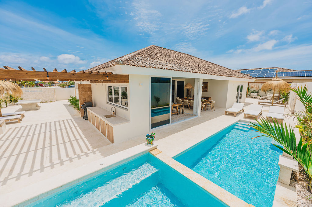 Amandari · Exterior & views