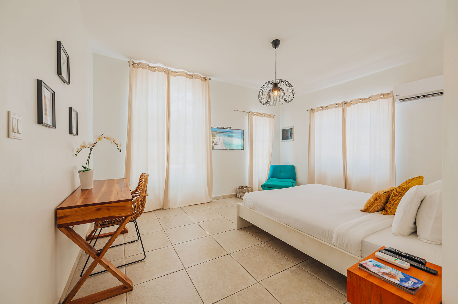 Cadushi · Master bedroom