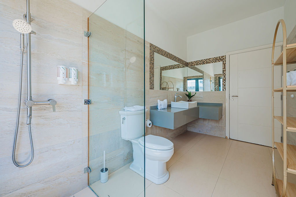Sophie · Bathrooms