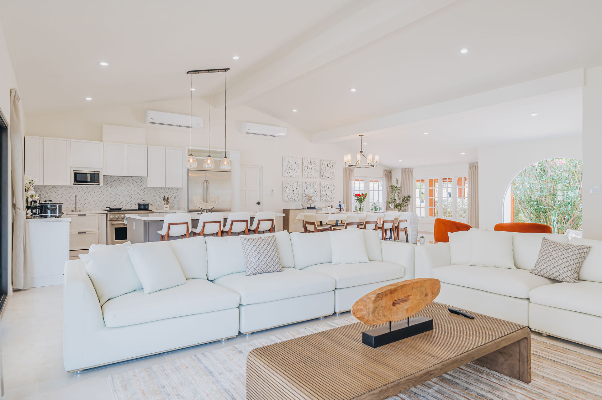 Reina del Sol · Living & dining