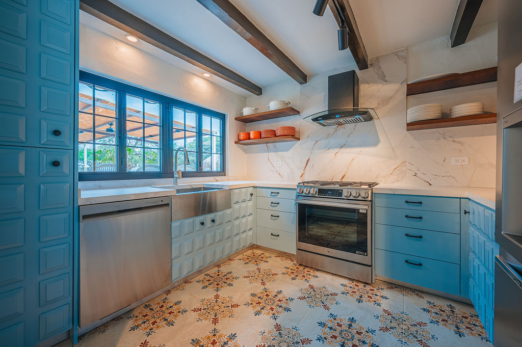 Bougainvillea · Kitchen & dining