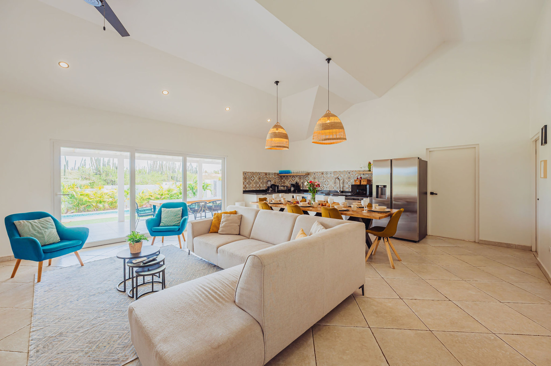 Cadushi · Living & dining