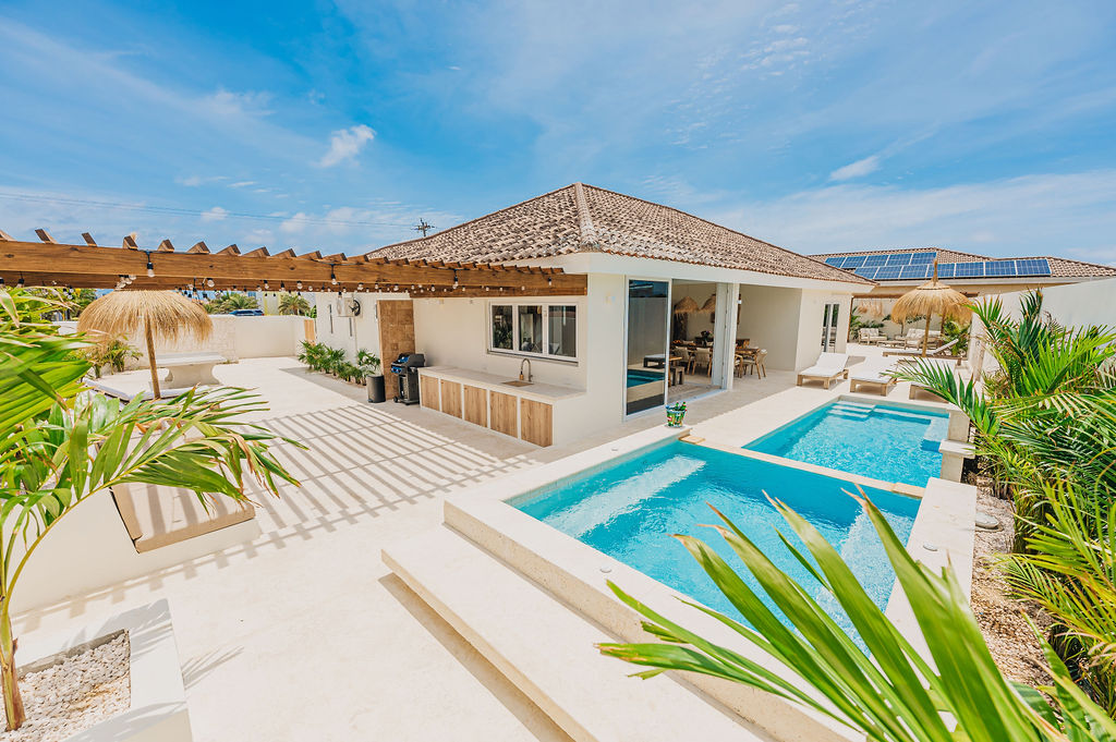 Amandari · Exterior & views