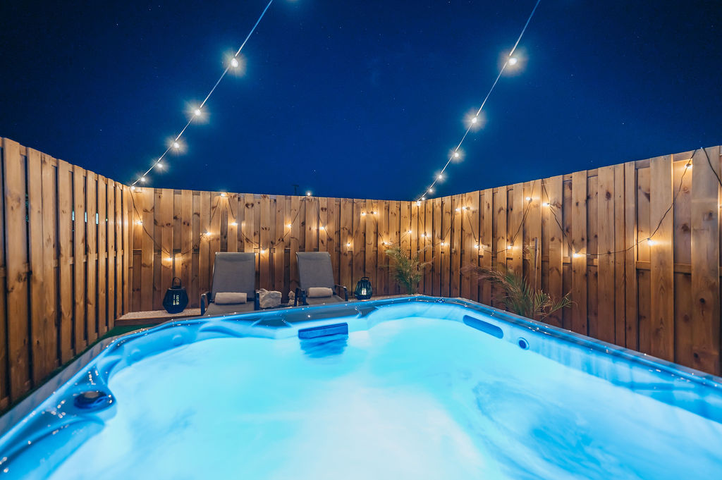 Brisa Dushi · Jacuzzi & outdoor