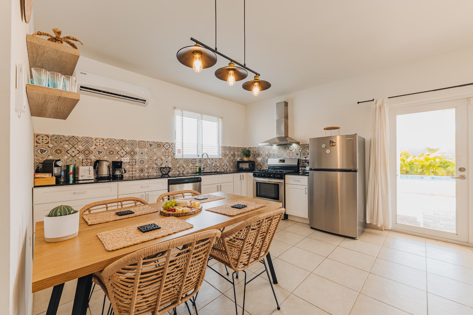 Palmitas · Kitchen & dining