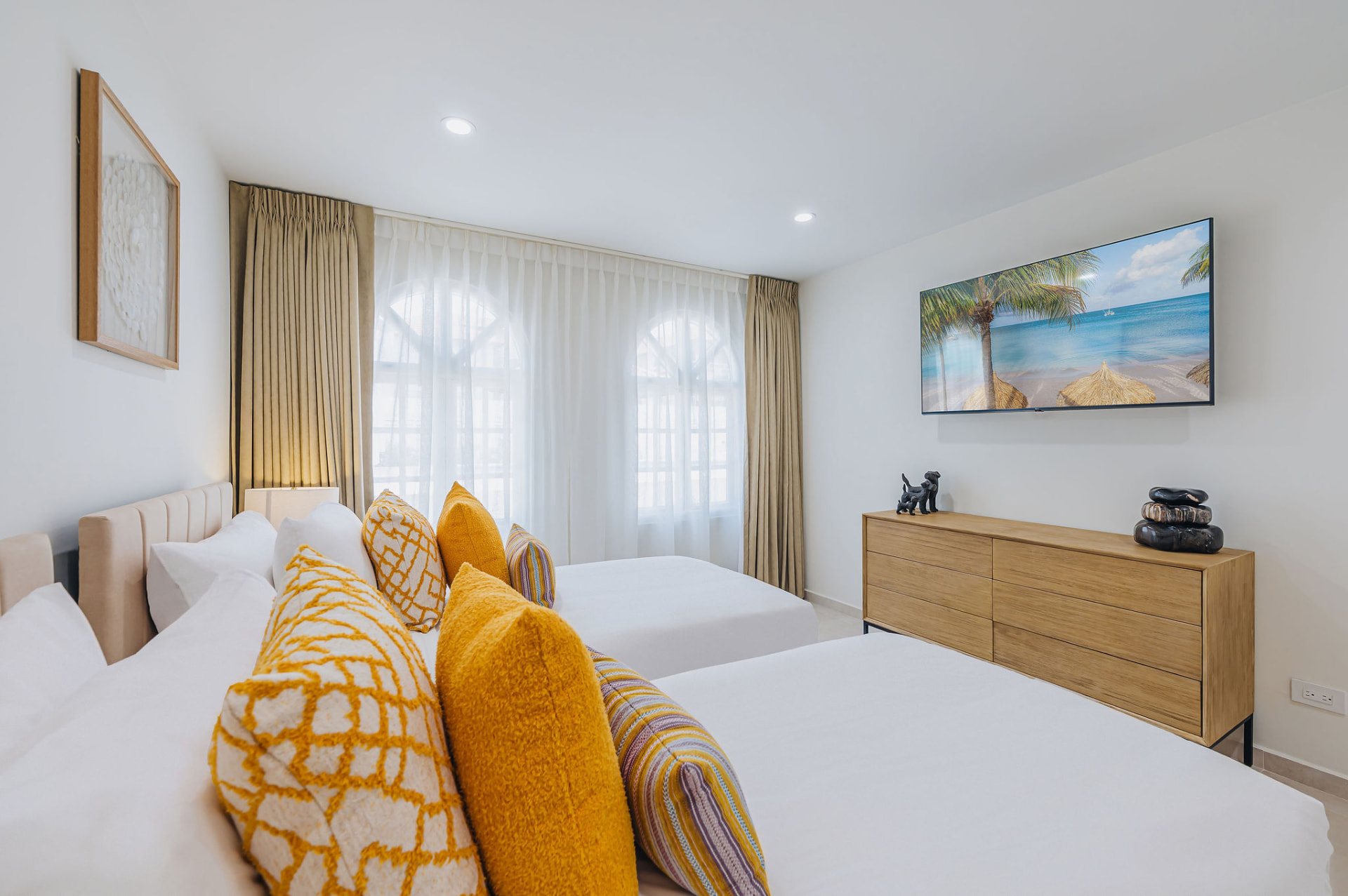 Reina del Sol · Bedrooms