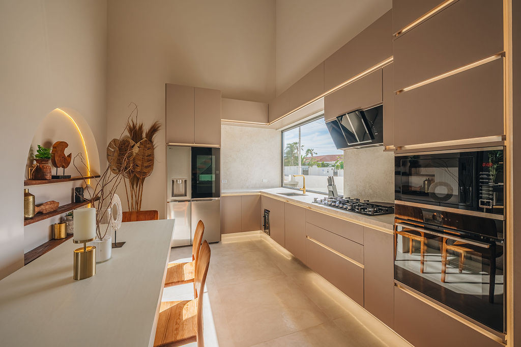 Alma · Kitchen