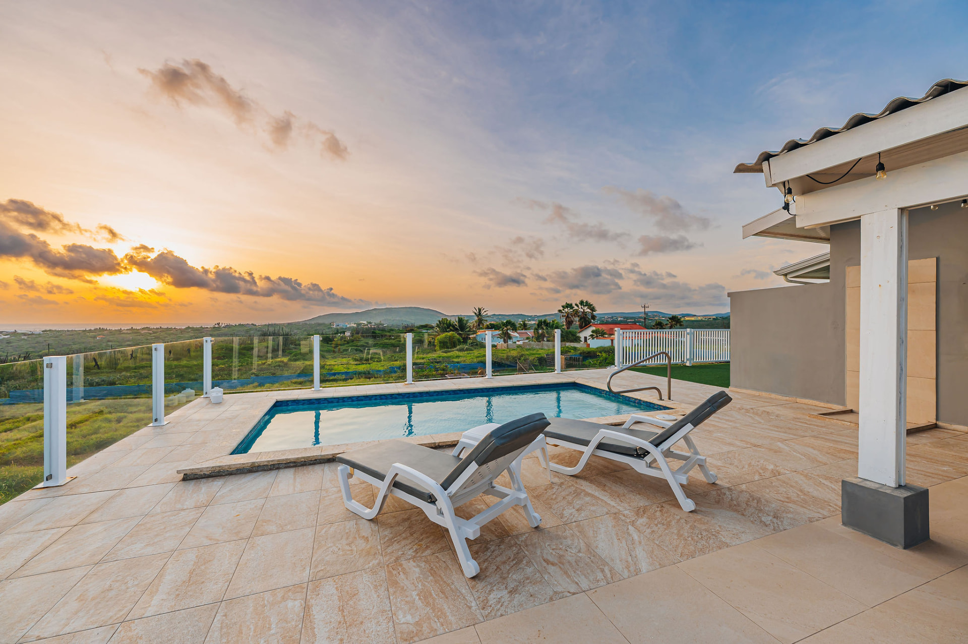 Lucemar · Pool & terrace