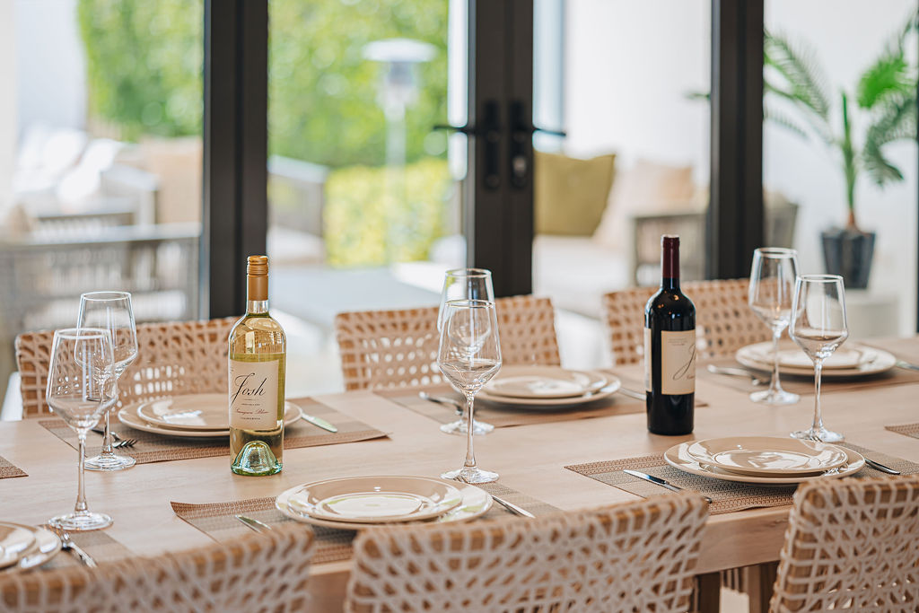 Sophie · Kitchen & dining