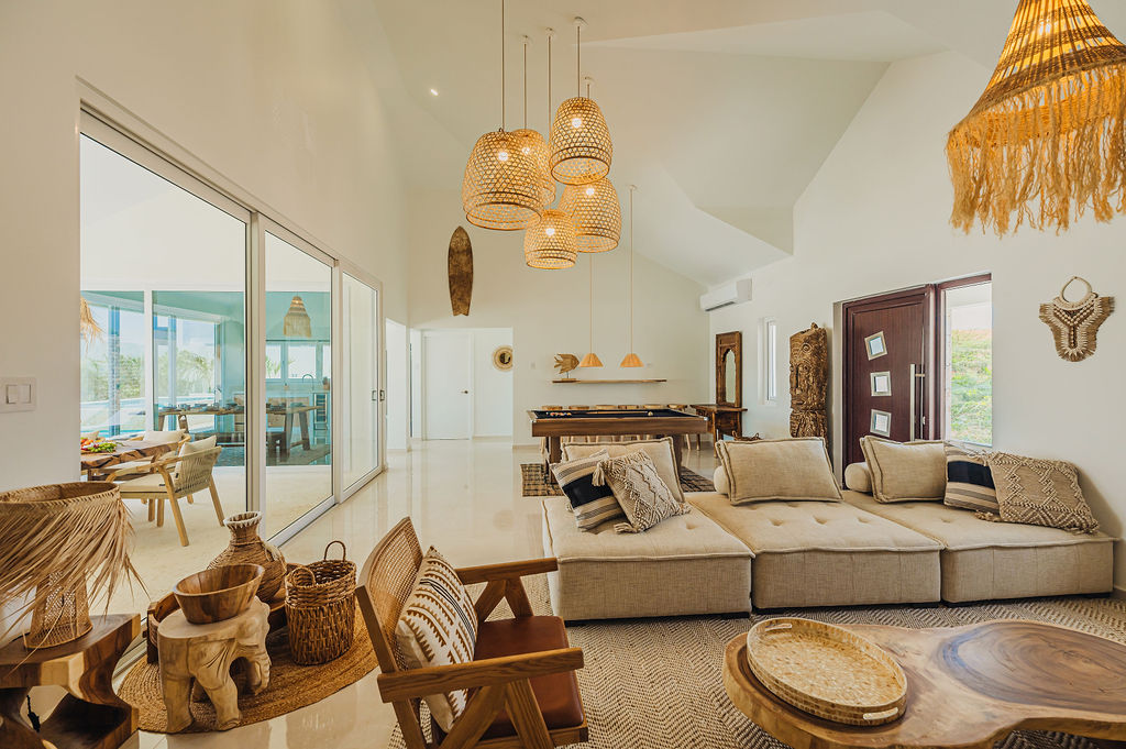Amandari · Living area