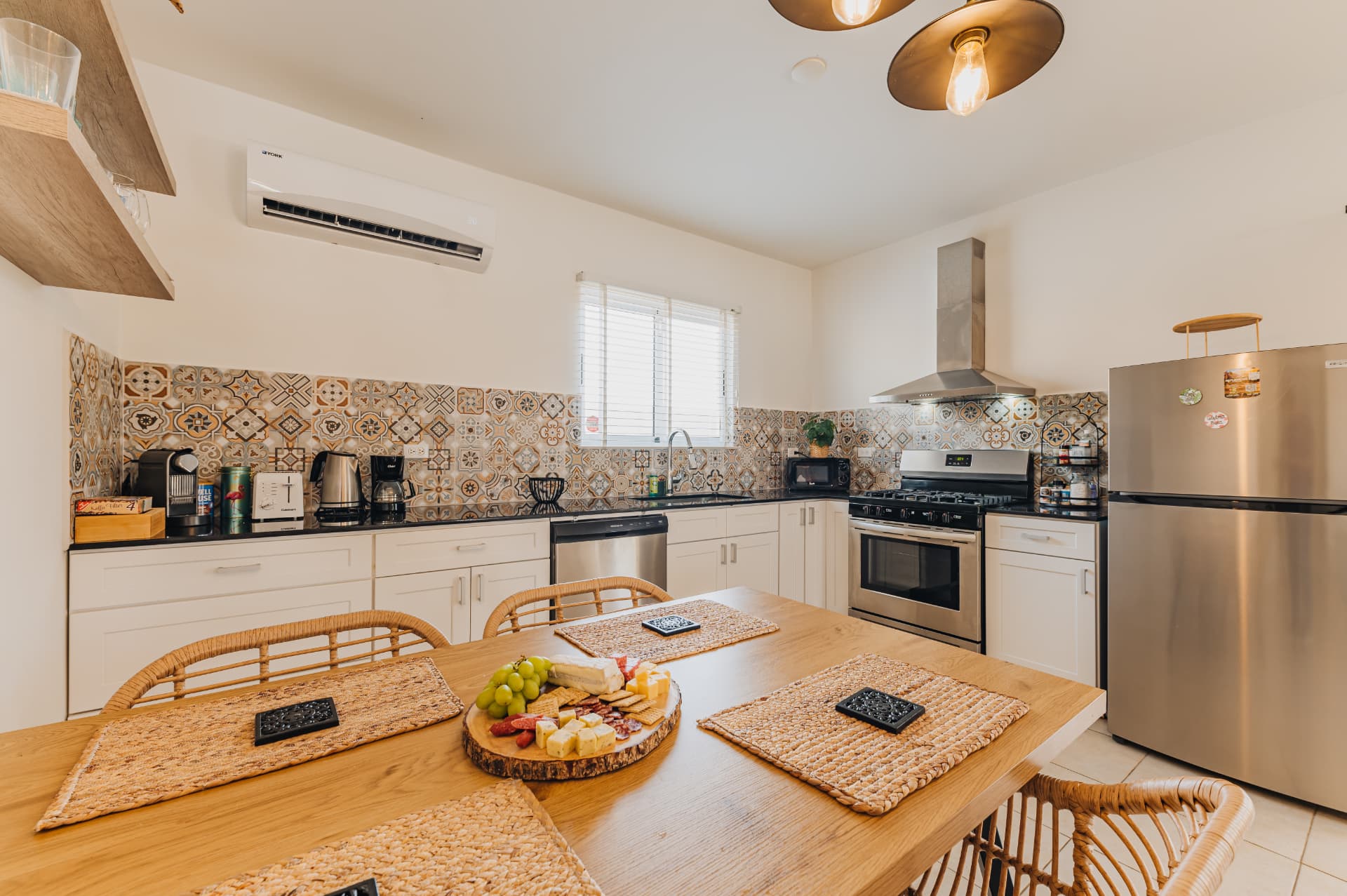 Palmitas · Kitchen & dining